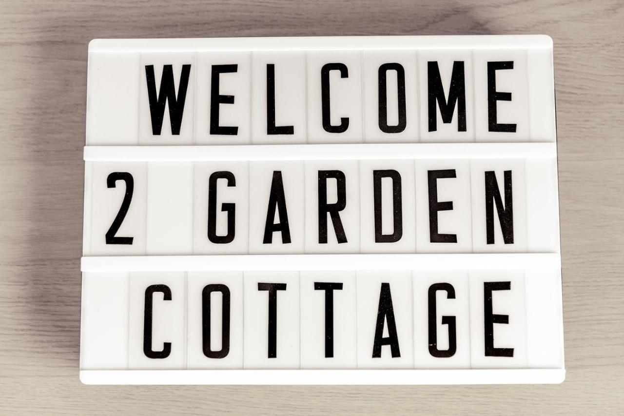 The Garden Cottage Elgin Exterior foto